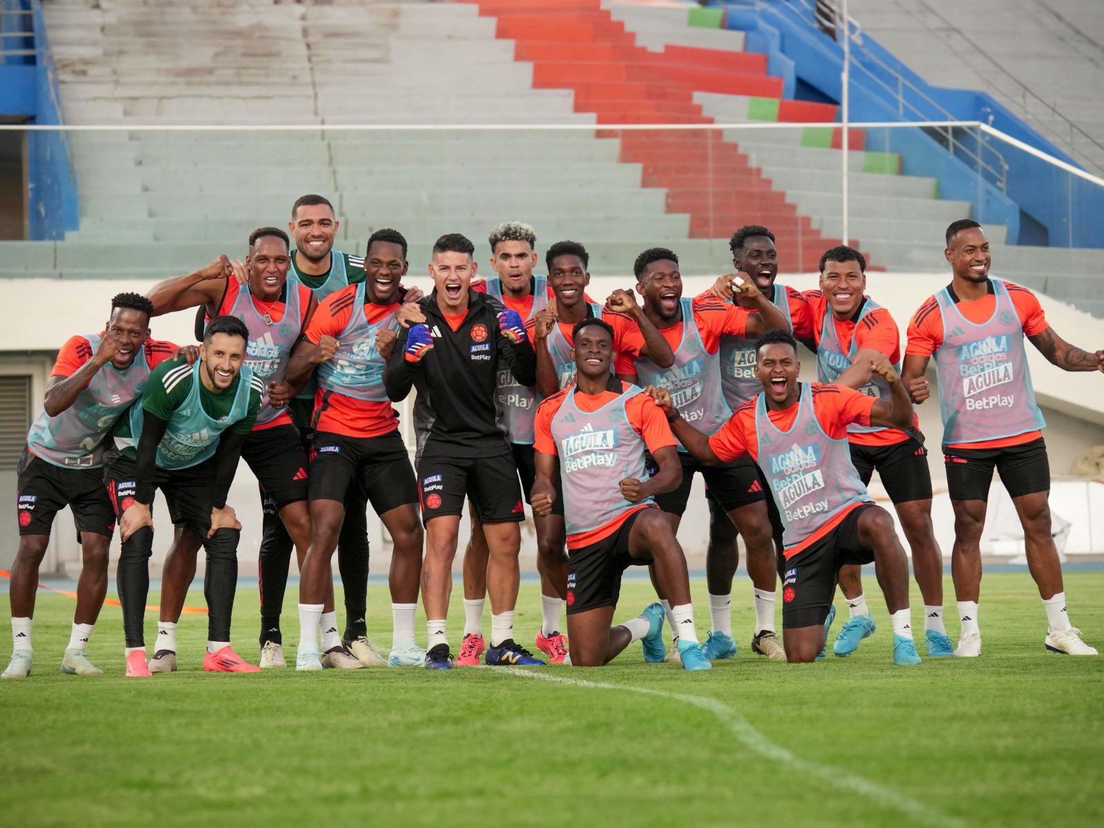 Última práctica de Colombia antes del partido frente a Bolivia.Foto FCF