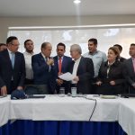 Partido Conservador entrega avales para las gobernaciones de Boyacá, Tolima y Valle Del Cauca 2019-05-09 at 6.00.55 PM (1)