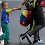 Preparan decreto para nacionalizar a hijos de venezolanos nacidos en Colombia