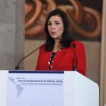 Gloria Ortiz Presidenta de la Corte Constitucional, en Diálogos entre Jueces Constitucionales en América Latina
