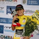 Daniela Atehortúa celebra en Salento y es la nueva líder de la Vuelta a Colombia Femenina UCI 2.2