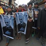 Miles en Iraq participan en funeral de general iraní