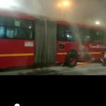 Bus de Transmilenio se incendió en la Estación de la Universidad Nacional