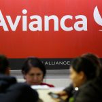 El logo de Avianca Airlines tras la cancelación de vuelos debido a la pandemia de coronavirus. REUTERS/Gustavo Graf