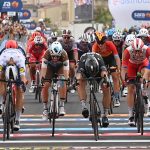 Arnaud Démare ganó la etapa 4 del Giro con final de 'foto finish',Foto Massimo Paolone/LaPresse