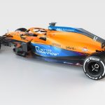 McLaren presenta su nuevo MCL35M con motor Mercedes para el Mundial 2021 de Fórmula 1 . McLaren presentó este lunes el MCLM35, el monoplaza que pilotarán el inglés Lando Norris y el australiano Daniel Ricciardo y con el que el equipo británico espera seguir su "camino hacia la cabeza de la parrilla" en una temporada 2021 que se presenta aún "más exigente" que la anterior y en la que contarán con el refuerzo de un motor Mercedes. 
MCLAREN / Europa Press