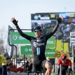 El ciclista neerlandés Cees Bol se quedó con la victoria en la segunda etapa de la París-Niza