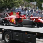 Foto del sábado de la Ferrari de Charles Leclerc tras el choque en el final de la clasificación para el Gran Premio de Mónaco. 
May 22, 2021 
Pool via REUTERS/Sebastien Nogier