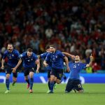 Los jugadores de Italia celebran tras ganar la tanda de penales. Pool via REUTERS/Carl Recine