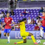 Costa Rica golea 3-1 Guadalupe