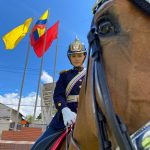 Teniente Natalia Cacua, primera mujer del arma de caballería del Ejército de Colombia