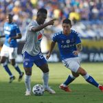 James Rodriguez en Acción en el partido Everton-Millonarios por la Florida CUP