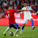 Mauricio Isla anota el 2-0 de Chile. Foto: Francisco Longa/AGENCIAUNO