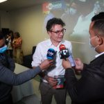 Rueda de prensa de Alejandro Gaviria en Medellín