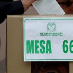 Urna de votaciones en Colombia