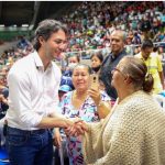 La Procuraduria suspendio por supuesta participación en política al alcalde de Medellín Daniel Quintero