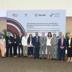 Las Cumbres Iberoamericanas se llevan a cabo cada dos años en las que ministras y ministras del sector público debaten asuntos coyunturales.