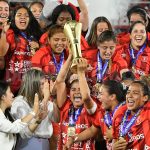 América de Cali se coronó campeón de la liga femenina de fútbol al vencer este domingo por 3-1 a Deportivo Cali
