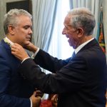El Presidente de Portugal, Marcelo Rebelo,condecora con la Orden del Infante Son Enriqur al Presidente de Colombia, Iván Duque