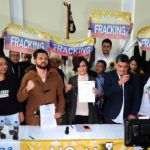 Radicado el proyecto de ley que cerrará la puerta al fracking en Colombia, prohibiendo la exploración y producción de hidrocarburos provenientes de yacimientos no convencionales.