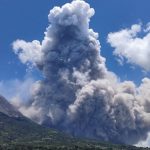 Volcán Merapi de la isla de Java, en Indonesia