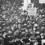 Histórica fue la movilización luego de la fuerza demostrada por los obreros en sus reclamos que se instauró aquella fecha como el "Día del Trabajador". Foto Wikimedia Commons