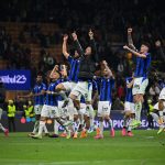 Inter de Milan dio un gran paso hacia la final de la Champions League luego de imponerse en condición de visitante al Milan por 0-2 en la ida de las semifinales,