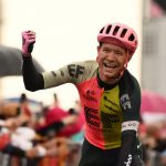 El ciclista danés Magnus Cort Nielsen conquistó hoy la etapa 10 de la edición 106 del Giro de Italia,