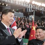 El líder de Corea del Norte, Kim Jong - un, y el presidente de China, Xi Jinping han sido aliados y critican el accionar de Estados Unidos - Foto: Getty Images / Xinhua News Agency
