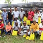 Con el proyecto “Urabá semillas de paz” liderado por la Fundación Bioplanta, 28 productores de pequeña escala de palma de aceite recibieron plántulas para emprender sus nuevos cultivos.