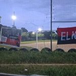 Temor y preocupación generó la aparición de varias banderas alusivas al Eln en el municipio de Curumaní en el departamento del Cesar. Cortesía- Comunidad