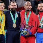 El medallero nacional de la jornada se abrió con la lucha panamericana, pues, en el Centro de Entrenamiento Olímpico de Chile, Óscar Tigreros se llevó el subtítulo de los 57 kilogramos de la lucha libre masculina.