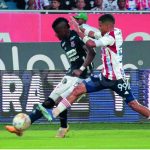 El primer sorbo de la gran final del fútbol colombiano terminó con ventaja para el Junior de Barranquilla, luego de vencer por 3-2 en un apasionante duelo al Independiente Medellín. DIM