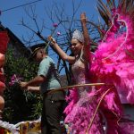 Reina del Carnaval del Atlántico, Natalia Muñoz, deslumbró en la batalla de losd flores