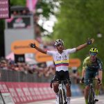 El Ecuatoriano Narváez conquistó primera etapa en Giro de Italia