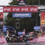 El ciclista esloveno del UAE Emirates Tadej Pogacar ha ganado, este martes, la decimosexta etapa del Giro de Italia de 2024, en el Monte Pana, y, de esta manera, ha reforzado aún más su posición de líder de la carrera