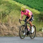 La Federación Ecuatoriana de Ciclismo (FEC) informó hoy que el campeón olímpico de ciclismo de ruta Richard Carapaz no irá a los Juegos Olímpicos de París 2024