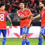 La selección absoluta de Chile comienza hoy sus actividades en la Copa América de Fútbol 2024, donde enfrentará a su similar de Perú en el denominado clásico del Pacífico.