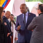 El ministro de Relaciones Exteriores, Luis Gilberto Murillo, mencionó que continúan los diálogos con el oficialismo y la oposición en Venezuela para encontrar una salida a la crisis.