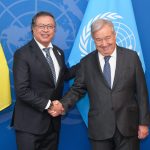 El secretario general de la ONU, António Guterres, recibió hoy al presidente de Colombia, Gustavo Petro, para intercambiar sobre el proceso de paz en Colombia y la venidera Conferencia de las Naciones Unidas sobre Biodiversidad (COP16)..Foto Juan Diego Cano, Presidencia