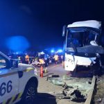 La Cancillería de Colombia informó hoy que se mantiene al tanto de los 32 connacionales, cinco de ellos menores de edad, afectados por un accidente vehicular ocurrido en la localidad de Porté-Puymorens, en Francia, en la tarde de ayer.