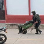 Compañero de policía asesinado en Norte de Santander trató de ayudarlo con una carretilla Foto Cortesía