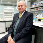 La Universidad Nacional de Colombia informó que el médico y científico colombiano Manuel Elkin Patarroyo falleció hoy a los 78 años en esta capital.