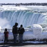 cataratas del Niagara bajo cero3