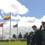 Durante el acto de transmisión de mando a los nuevos Comandantes del Ejército