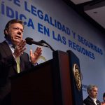 “Los tiempos de persecuciones ya pasaron y no volverán”, dijo el Presidente Juan Manuel Santos al intervenir en el foro sobre ‘Cultura de la legalidad y seguridad jurídica en las regiones’, este jueves en Ibagué.