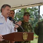 El Presidente Juan Manuel Santos calificó como una muy buena noticia la firma de los protocolos y anexos del acuerdo sobre “Cese al Fuego y de Hostilidades Bilateral y Definitivo y Dejación de las Armas” entre el Gobierno y las Farc.