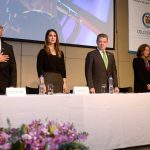 El Presidente Juan Manuel Santos, acompañado por la Ministra de Educación, Yaneth Yiha, lideró el acto de proclamación del Programa de Crédito de Becas Colfuturo 2017.