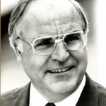 Excanciller Helmut Kohl 1930-2017