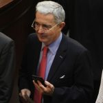 Uribe impugna ante Corte Suprema fallo que ordenó rectificar acusación a Daniel Samper